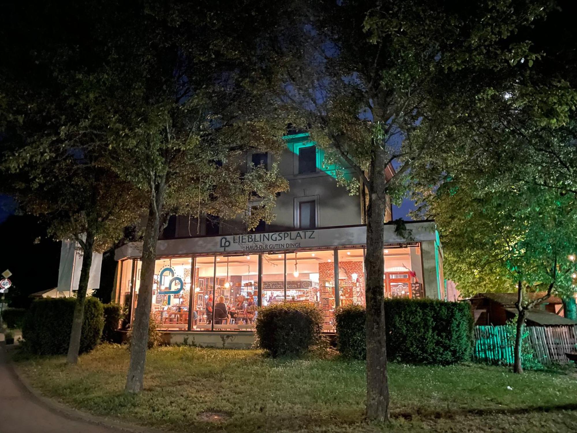 Zum Rayers Cafe-Restaurant & Boutique-Hotel Niederrotweil ภายนอก รูปภาพ