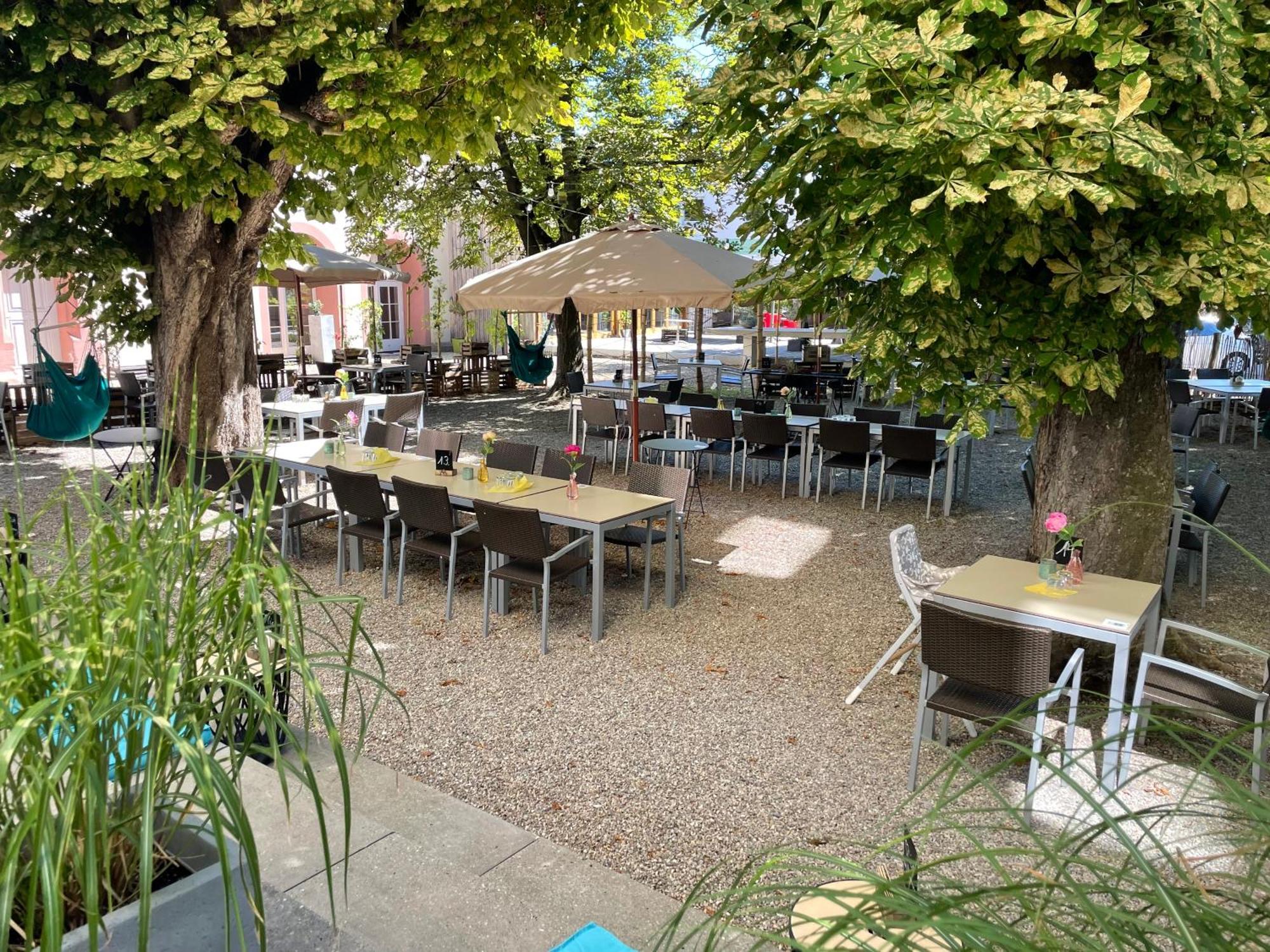 Zum Rayers Cafe-Restaurant & Boutique-Hotel Niederrotweil ภายนอก รูปภาพ