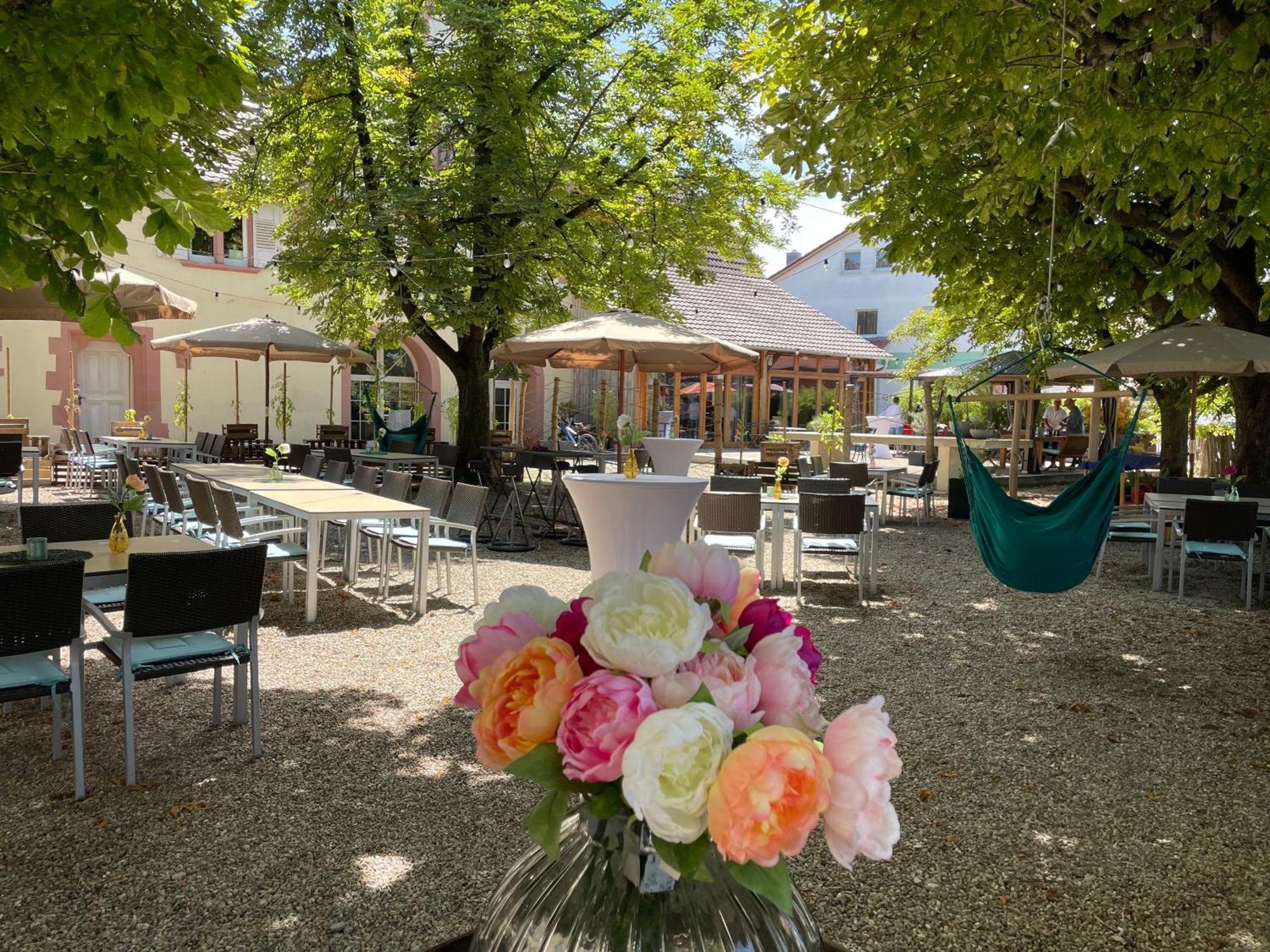 Zum Rayers Cafe-Restaurant & Boutique-Hotel Niederrotweil ภายนอก รูปภาพ