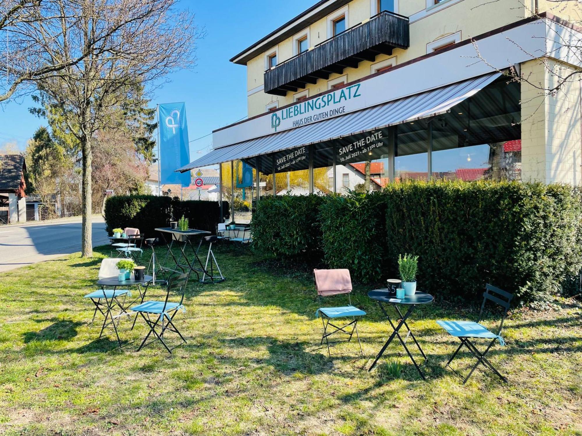 Zum Rayers Cafe-Restaurant & Boutique-Hotel Niederrotweil ภายนอก รูปภาพ