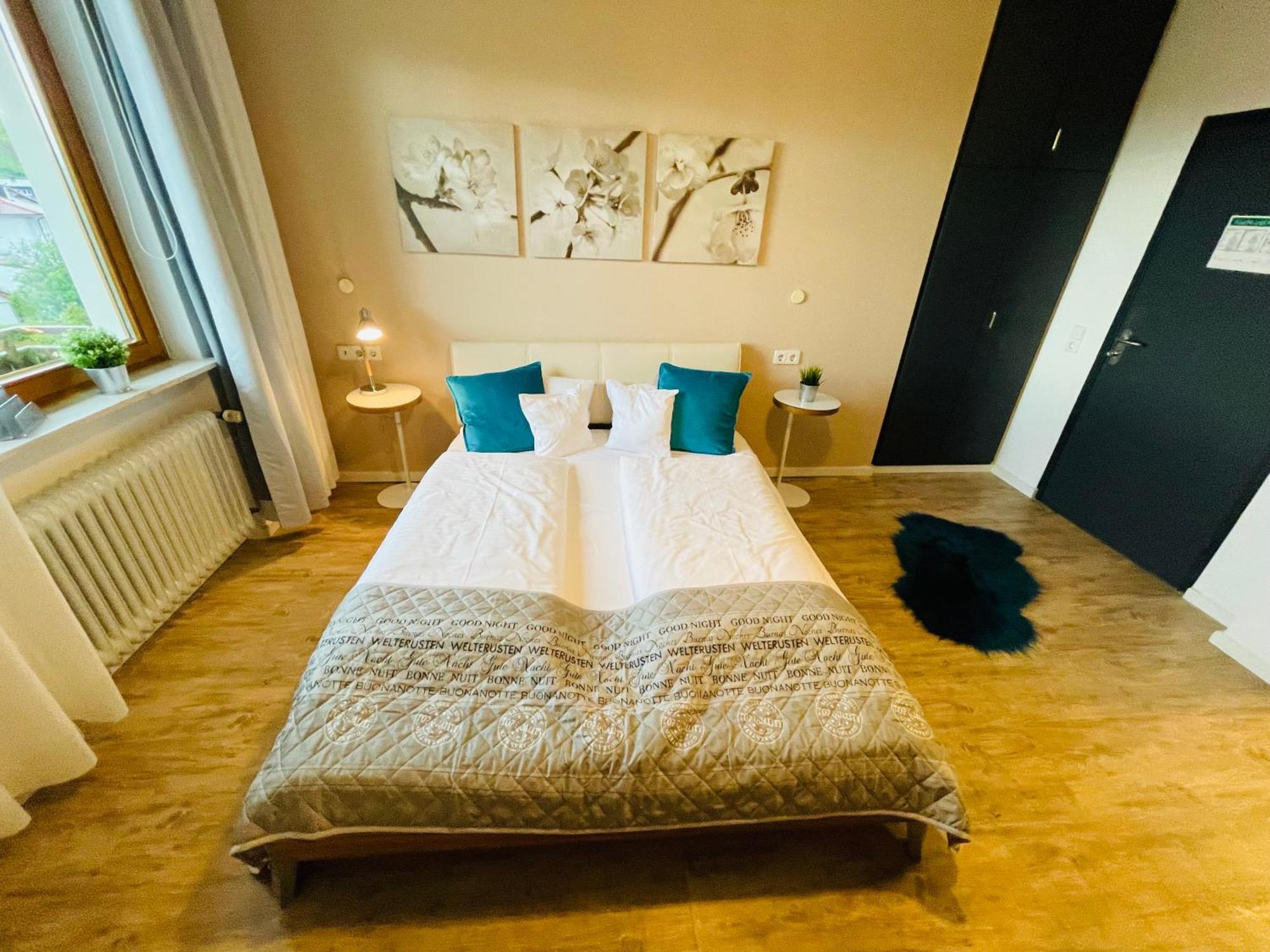 Zum Rayers Cafe-Restaurant & Boutique-Hotel Niederrotweil ห้อง รูปภาพ