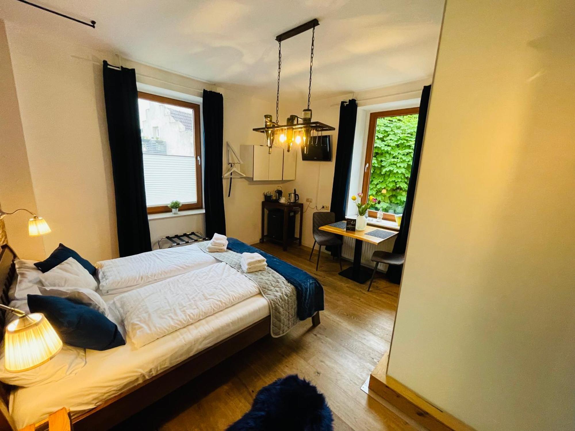 Zum Rayers Cafe-Restaurant & Boutique-Hotel Niederrotweil ห้อง รูปภาพ