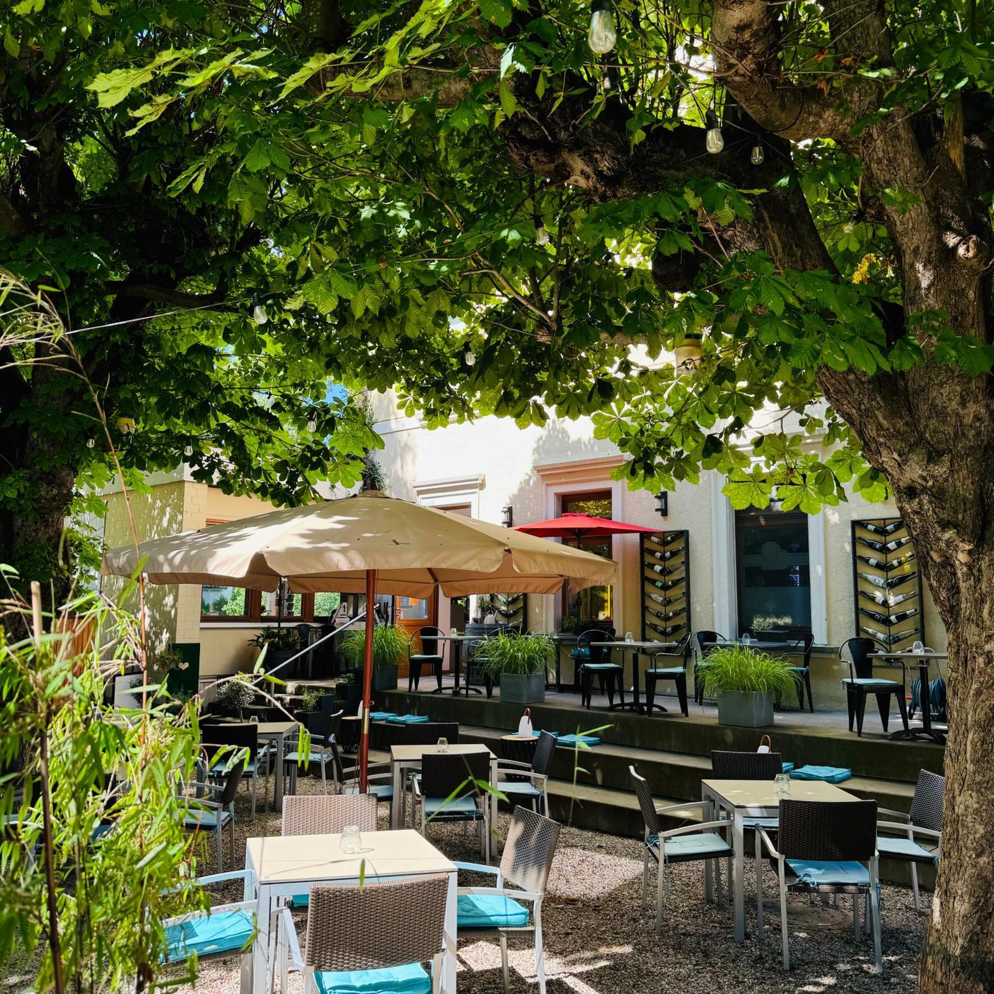 Zum Rayers Cafe-Restaurant & Boutique-Hotel Niederrotweil ภายนอก รูปภาพ