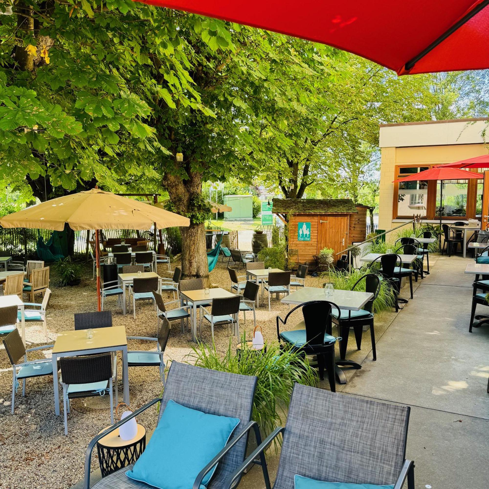 Zum Rayers Cafe-Restaurant & Boutique-Hotel Niederrotweil ภายนอก รูปภาพ